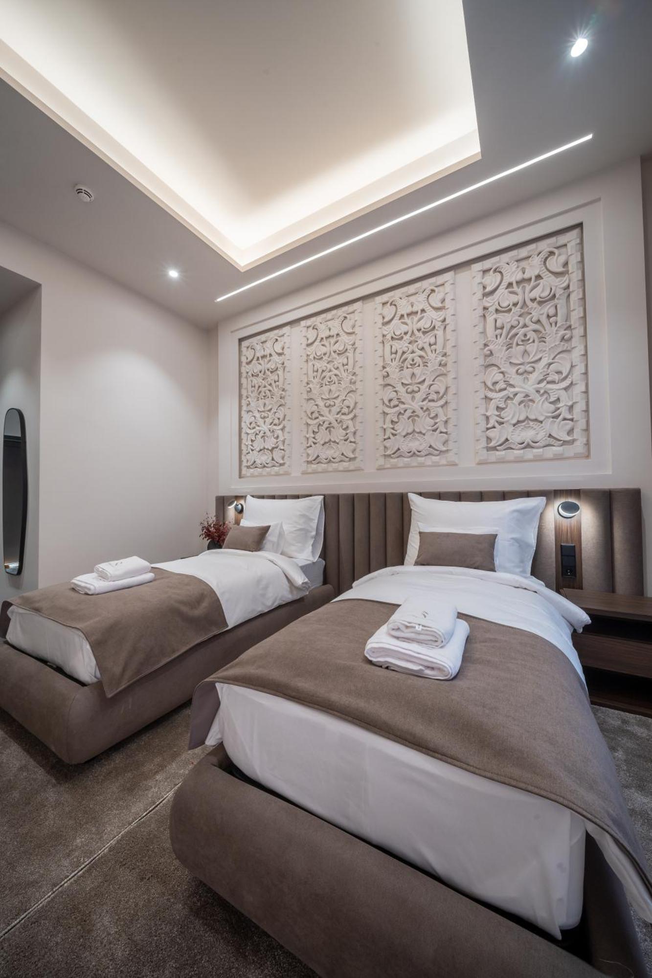 Damas Suites บูดาเปสต์ ภายนอก รูปภาพ